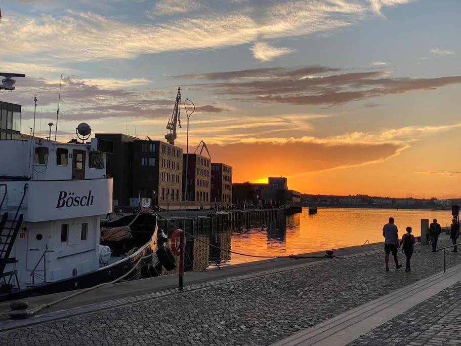 Historischer Ohlerich Speicher Hafen Wismar Ap.18 エクステリア 写真